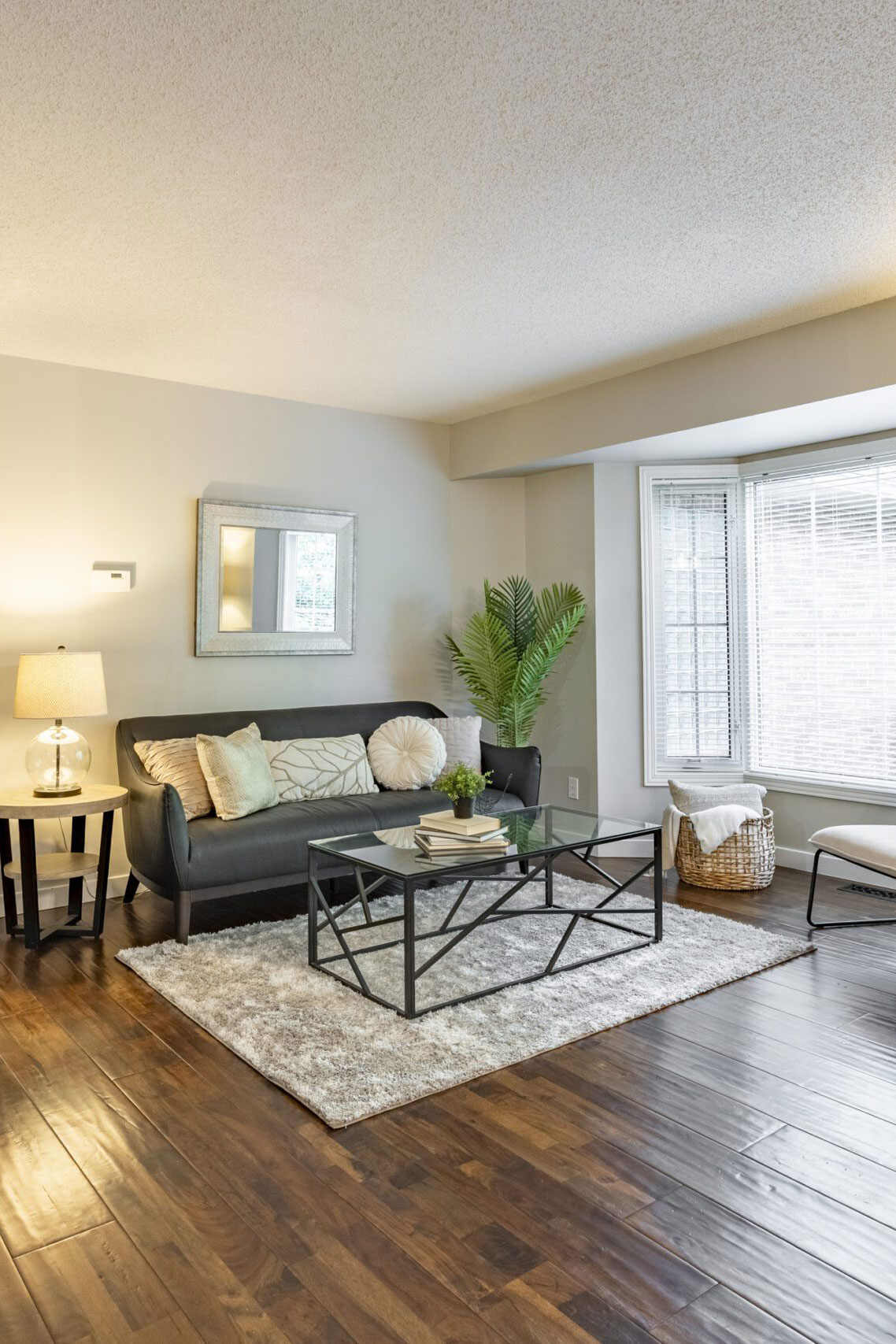 17-229-Baker-St-9-scaled