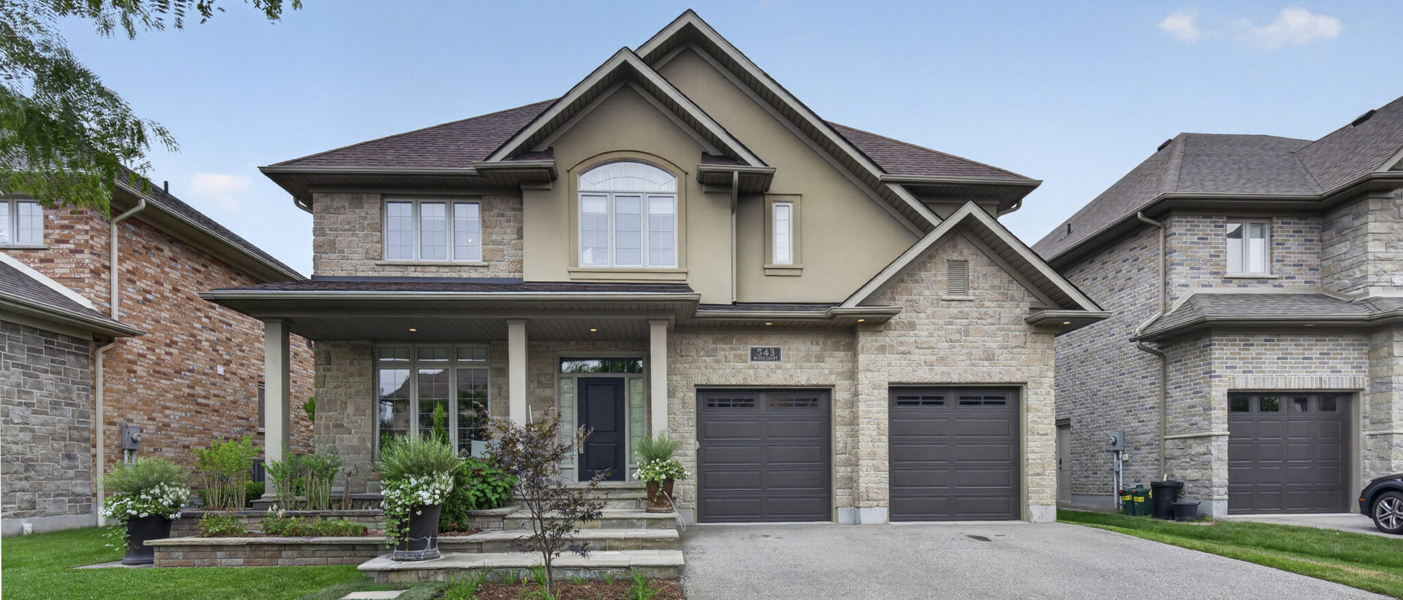543 Werni Crt Feature